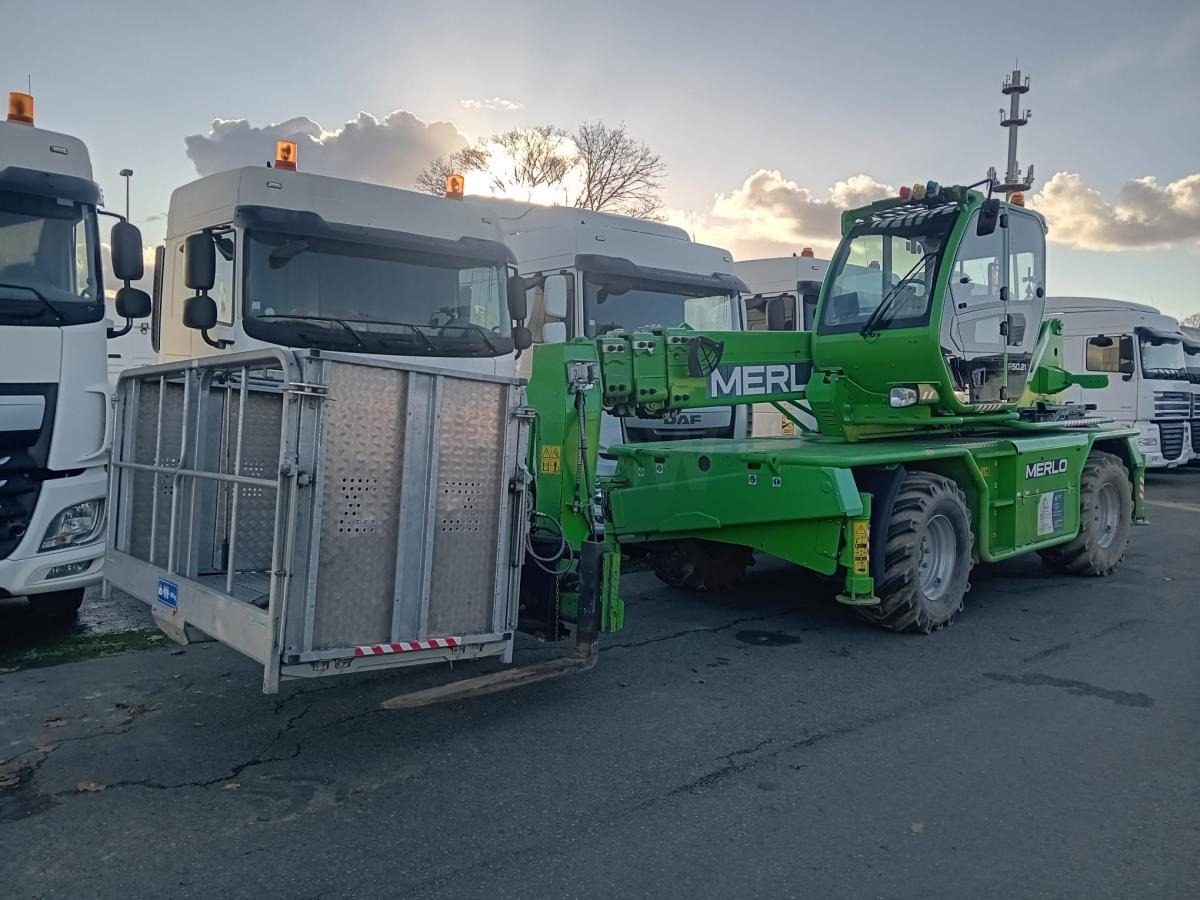 Telescopic handler Merlo Roto 50.21S