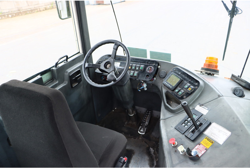 Terminal tractor Kalmar TT612D