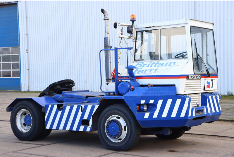 Terminal tractor Terberg TRT89