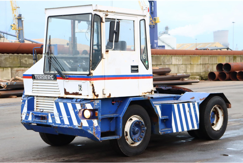 Terminal tractor Terberg TRT89