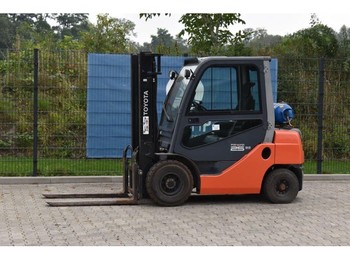 Diesel forklift Toyota 02-8FGF25 02-8FGF25: picture 1