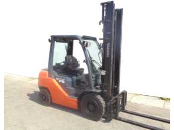 Diesel forklift Toyota 06-8 FD 25 F: picture 1