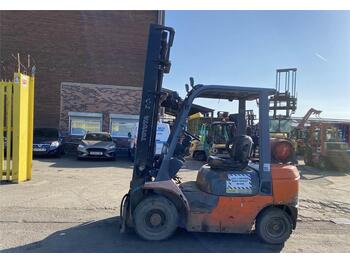 LPG forklift Toyota 42-7FGF25: picture 1