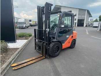 Forklift Toyota 52-8FDJF35 Tonero 35 / 3.5to / SS / nur 1.528h: picture 1