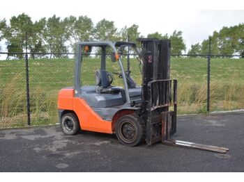 Forklift Toyota 62-8FD30: picture 1