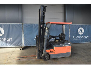 Electric forklift Toyota 7FBE15: picture 1