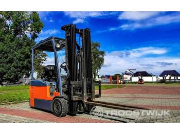 Forklift Toyota 7FBET20: picture 1