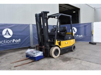 Diesel forklift Toyota 7FBMF25: picture 1