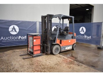 Diesel forklift Toyota 7FBMF25: picture 1