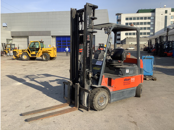 Diesel forklift Toyota 7FBMF30: picture 1