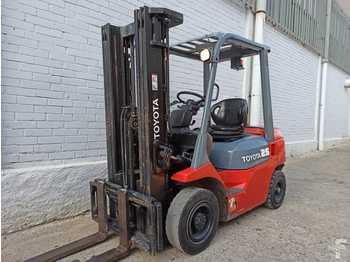 Forklift Toyota 7FDF25: picture 1