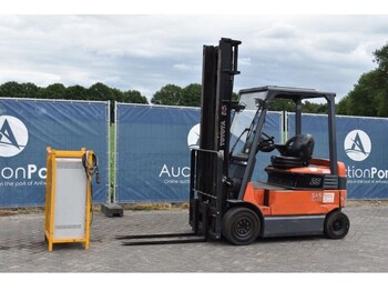 Diesel forklift Toyota 7FMBF25: picture 1