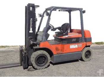 Diesel forklift Toyota 7 FBMF 50: picture 1