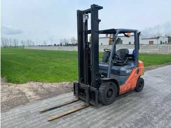 Diesel forklift Toyota 8FGF20: picture 1
