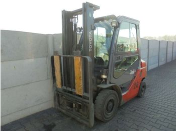 Diesel forklift Toyota 8FGF25: picture 1