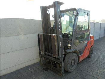 Diesel forklift Toyota 8FGF25: picture 1