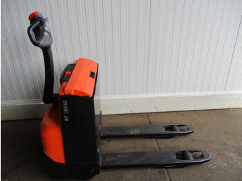 Pallet truck Toyota LWE 160: picture 1