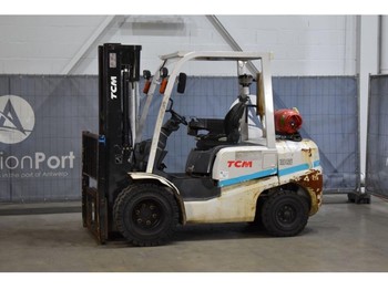 Diesel forklift UniCarriers FG35T35: picture 1