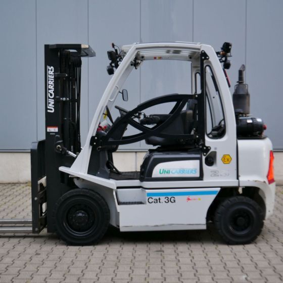 Diesel forklift Unicarriers DL25 (Mitrex Zone 2): picture 2