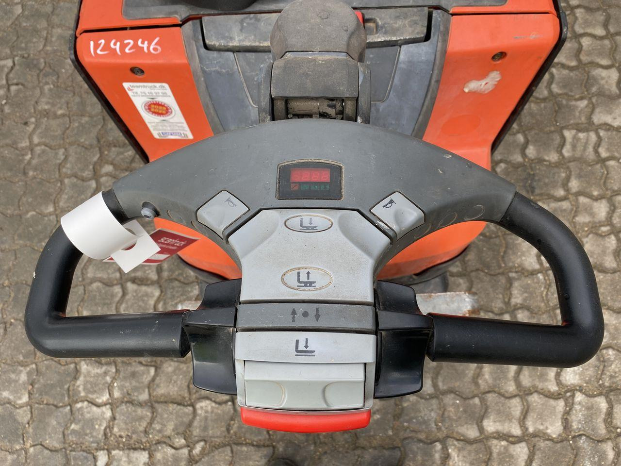 Warehouse equipment Toyota BT Staxio