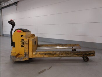 Pallet truck YALE MP30HD: picture 1