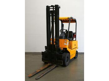 LPG forklift Yale GLP 30: picture 1