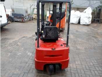 Electric forklift linde E12: picture 1