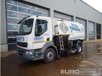 Road sweeper 2008 DAF LF55: picture 1