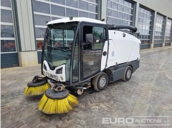 Road sweeper 2014 Johnston 4x2 Road Sweaper, Reverse Camera, Automatic Gear Box (Reg. Docs. Available): picture 1
