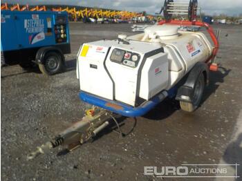 Pressure washer Brendon Bowsers Single Axle Plastic Water Bowser, Diesel Pressure Washer: picture 1