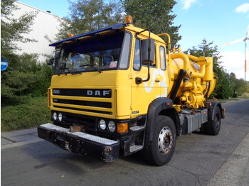 Vacuum truck DAF 2300 4X2: picture 1