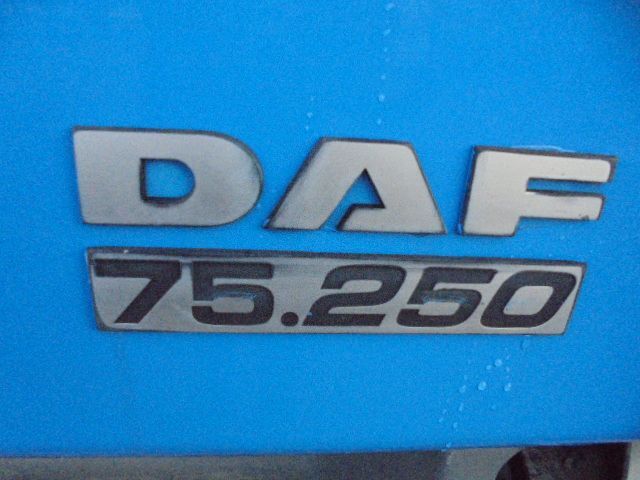 Road sweeper DAF CF 75.250: picture 7