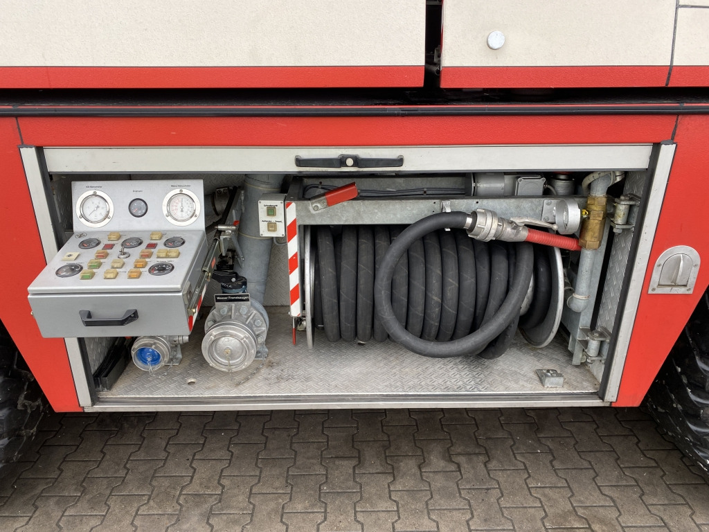 Fire truck MAN 38.000 VFAEG 8x8 Flugfeldlöschfahrzeug