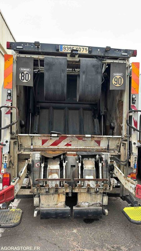Garbage truck RENAULT 29CHB1DC237E - 2008 - 276414 KM