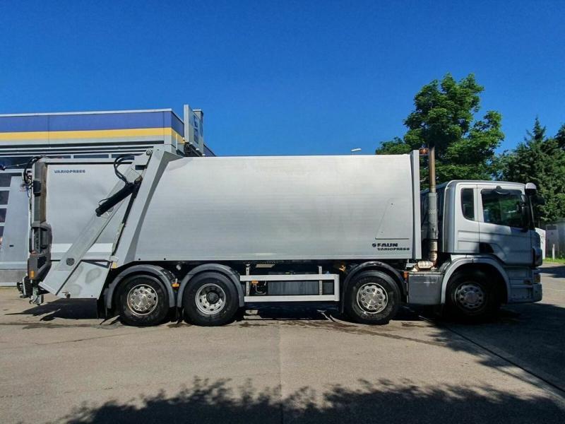 Garbage truck Scania P 410 LB 8x2*6 MNA VARIOPRESS ZÖLLER DELTA 2301