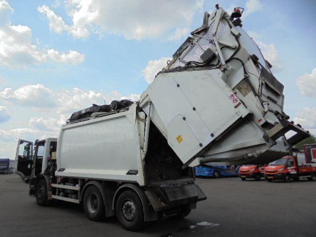 Garbage truck Ginaf C-3128 N EEV: picture 5