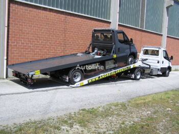 Tow truck IVECO: picture 1