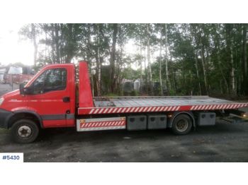 Tow truck Iveco Daily: picture 1