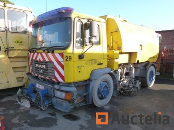 Road sweeper MAN ME280B: picture 1