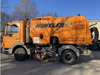 Road sweeper Mercedes Atego Bucher Cityfant 5000 Kehrmaschine: picture 1