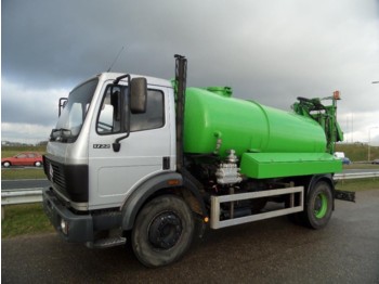 Vacuum truck Mercedes-Benz 1722 4x2 vacuumtruck: picture 1