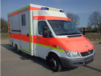 Ambulance Mercedes-Benz Sprinter 413 CDI Krankenwagen: picture 1