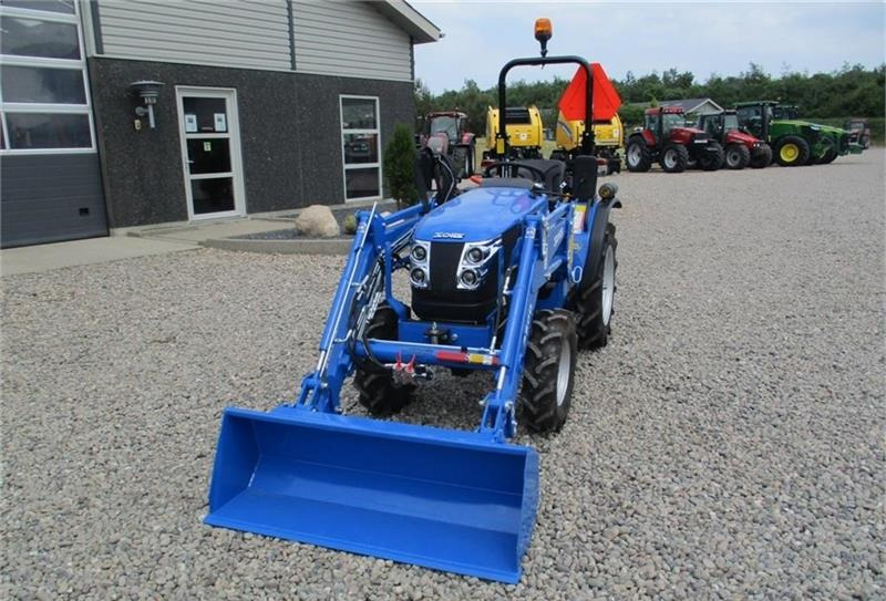 Municipal tractor Solis 26 Gearmaskine med servostyrring og fuldhydraulisk
