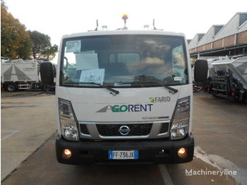 Garbage truck NISSAN NT400 35.12: picture 1