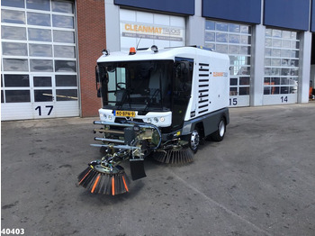 Road sweeper Ravo 5-SERIES 580 with 3-rd brush: picture 2