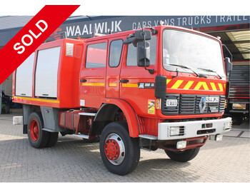 Fire truck Renault Brandweer 180 4x4 29500 km !!!! 3000 L watertank: picture 1