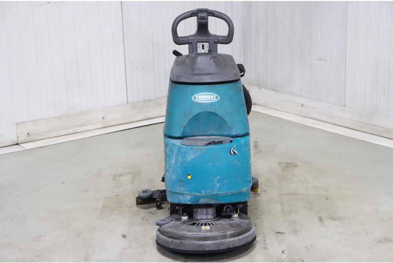 Road sweeper TENNANT T2