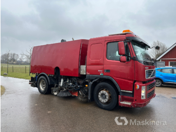 Road sweeper Sopbil Volvo FM-300 4*2: picture 1