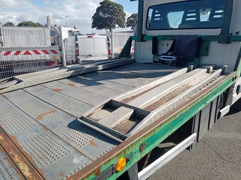 Tow truck Iveco 35C14HPI