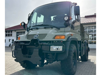 Municipal/ Special vehicle, Dropside/ Flatbed truck Unimog U300 405 01313 mit Rahmenwinde: picture 3
